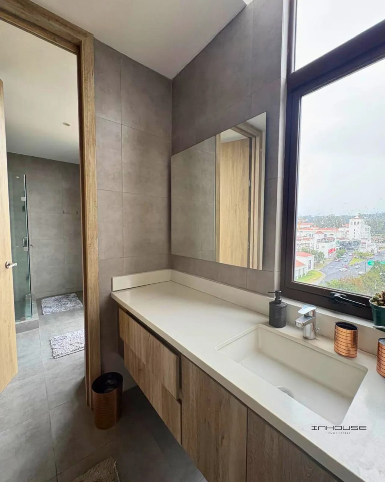 APARTAMENTO EN RENTA ZONA 16 FRENTE A CAYALA NIVEL ALTO — Apartamento en Alquiler en Ciudad Cayalá, Zona 16, Guatemala, Ciudad — foto 4 de 10
