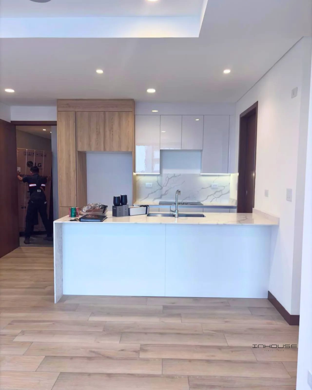 Apartamento en Renta Zona 10 para Estrenar — Apartamento en Alquiler en Ferré Diez, Zona 10, Guatemala, Ciudad — foto 11 de 12
