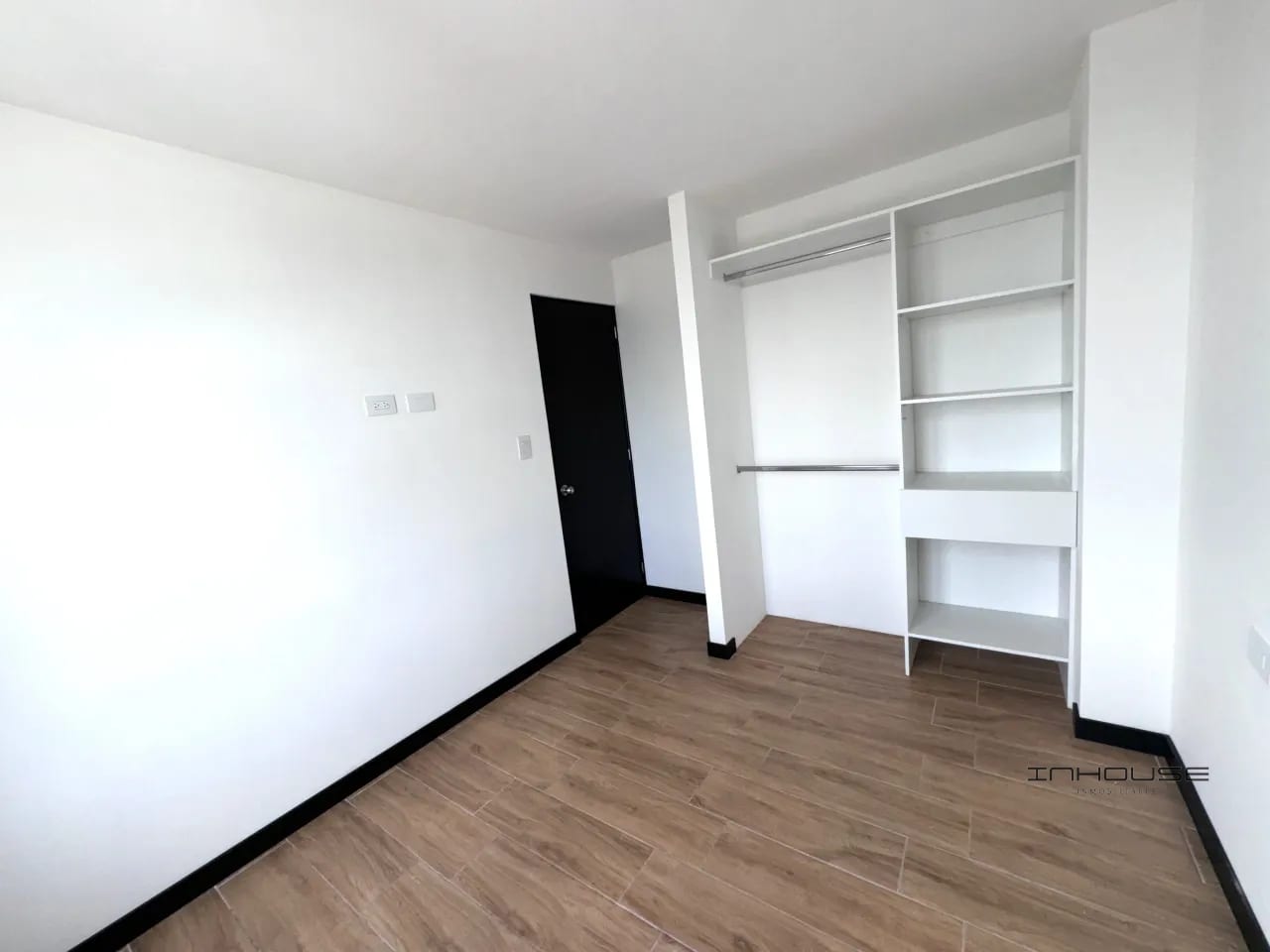 Apartamento en Venta en Zona 12 para Inversion — Apartamento en Venta en Tera 12, Zona 12, Guatemala, Ciudad — foto 7 de 11