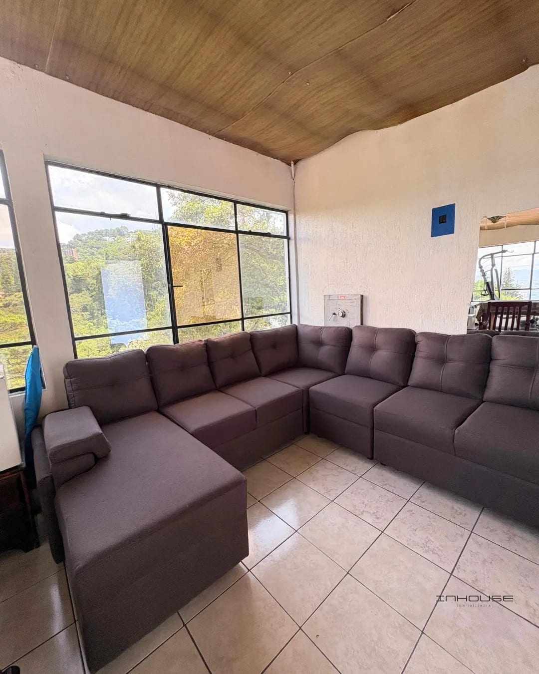 Apartamento en Renta Zona 10 Amueblado el Prado — Apartamento en Alquiler en El Prado, Zona 10, Guatemala, Ciudad — foto 3 de 10