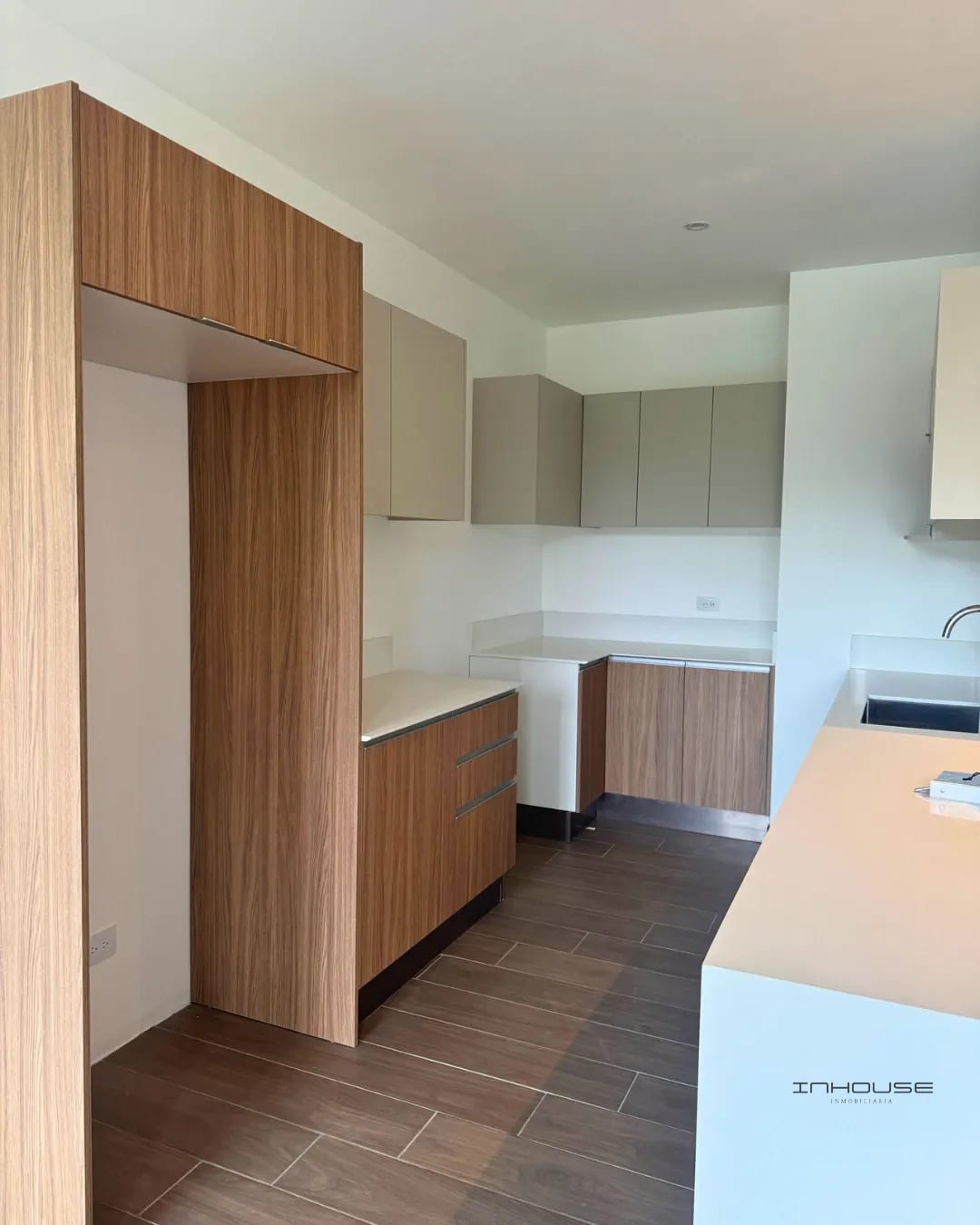 Apartamento en Renta Zona 15, Spazio con Jardin. — Apartamento en Alquiler en Spazio, Zona 15, Guatemala, Ciudad — foto 1 de 12