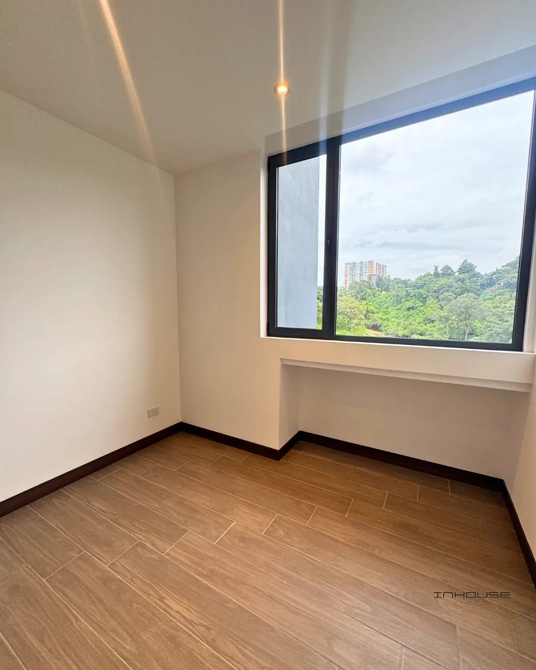 Apartamento en Renta Zona 15, Spazio con Jardin. — Apartamento en Alquiler en Spazio, Zona 15, Guatemala, Ciudad — foto 9 de 12