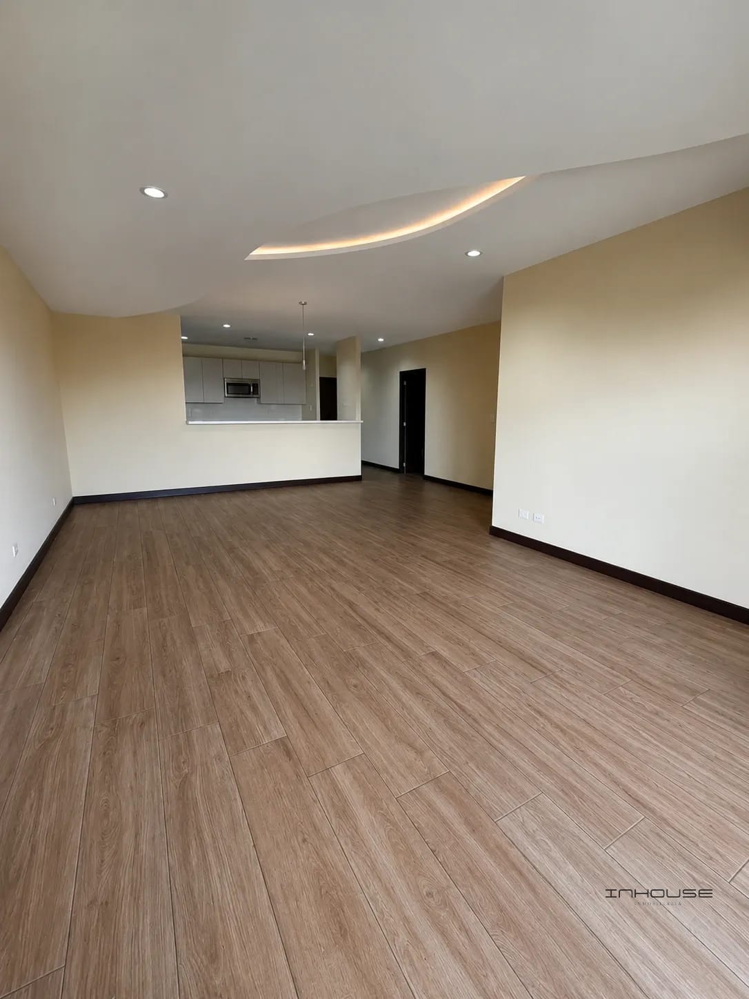 Apartamento en Renta Muxbal KM 8.9 con Balcon — Apartamento en Alquiler en Cupertino Muxbal, Muxbal, Guatemala, Ciudad — foto 1 de 10