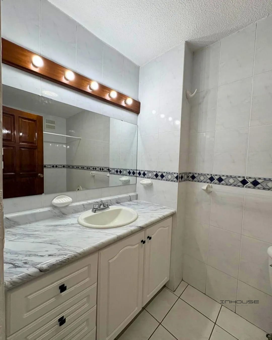 Apartamento en Venta Zona 16 la Montaña — Apartamento en Venta en La Montaña, Zona 16, Guatemala, Ciudad — foto 3 de 9