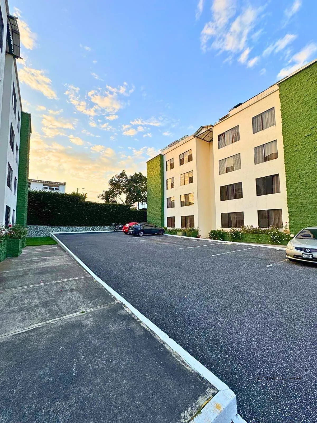Apartamento en Renta en Zona 16 Santa Amelia — Apartamento en Alquiler en Santa Amelia, Zona 16, Guatemala, Ciudad — foto 1 de 10