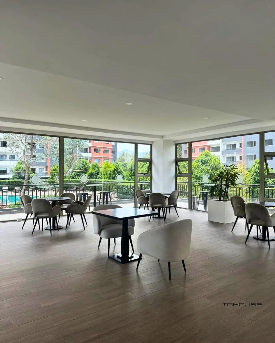 Apartamento en Renta en Zona 14 con Balcón — Apartamento en Alquiler en Segheria, Zona 14, Guatemala, Ciudad — foto 9 de 12