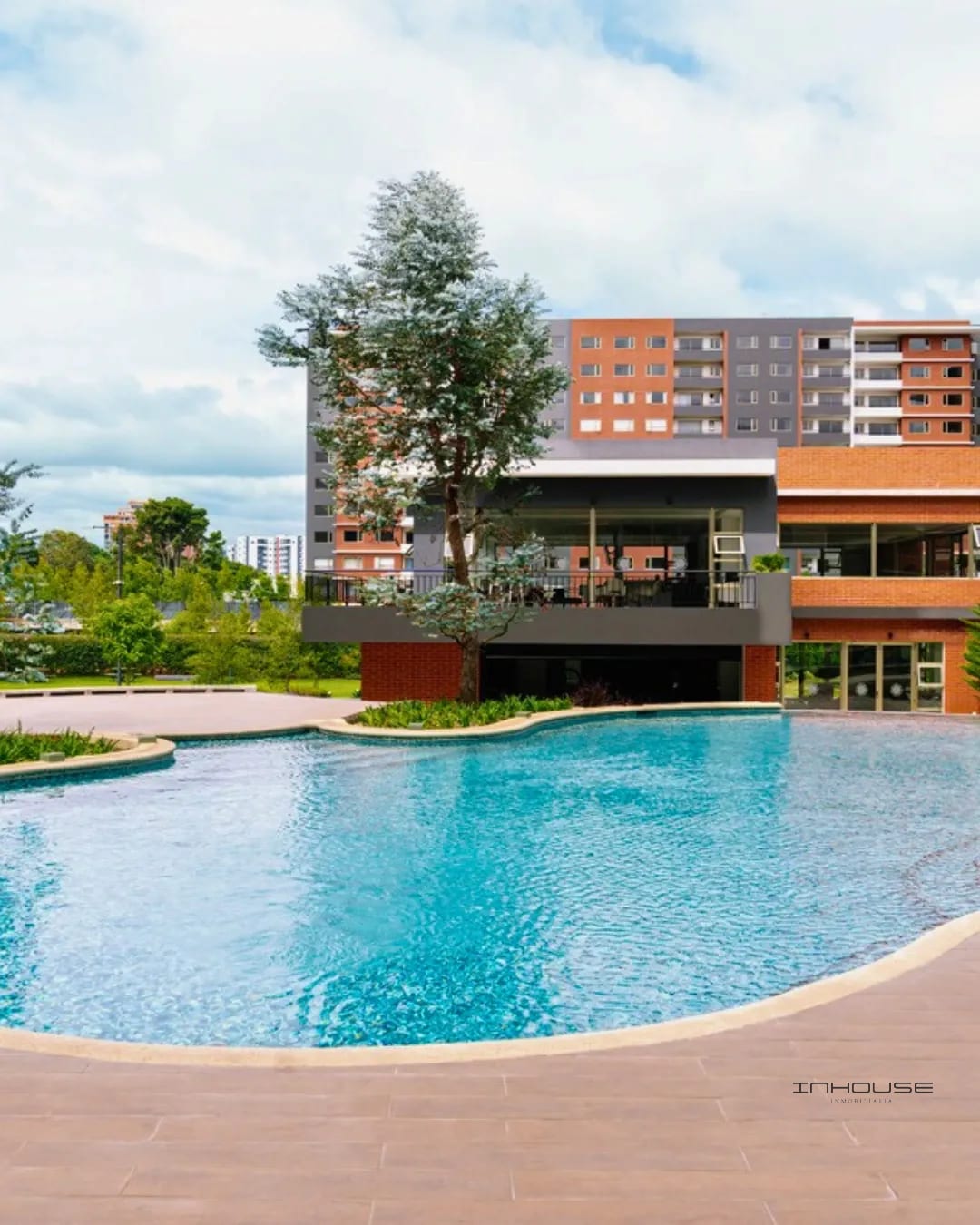 Apartamento en Renta en Zona 14 con Balcón — Apartamento en Alquiler en Segheria, Zona 14, Guatemala, Ciudad — foto 10 de 12
