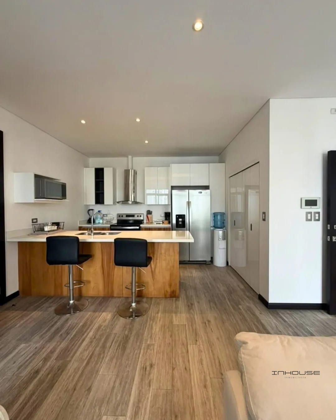 Apartamento en Renta Zona 16 Lirios de Cayalá — Apartamento en Alquiler en Lirios de Cayalá I, Zona 16, Guatemala, Ciudad — foto 1 de 10