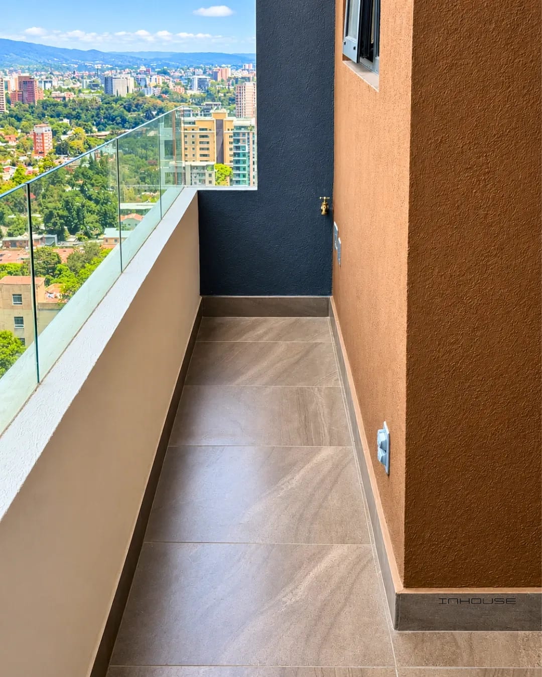Apartamento en Renta Zona 15 en Nivel Alto — Apartamento en Alquiler en Alena, Zona 15, Guatemala, Ciudad — foto 10 de 13