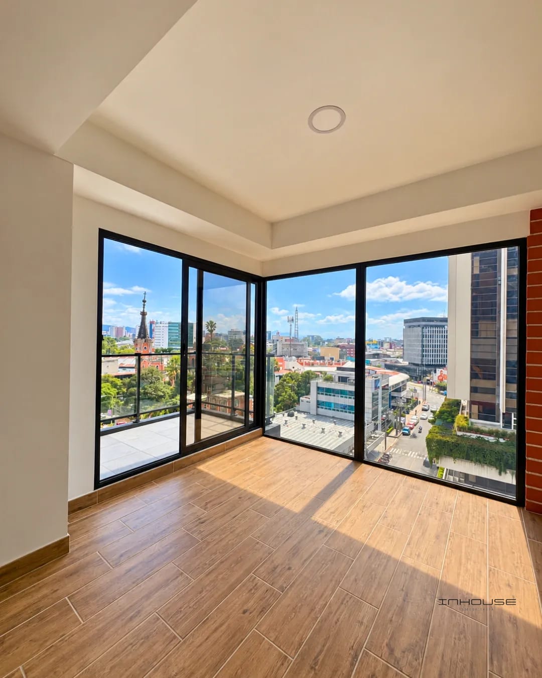 Apartamento en Renta Zona 4 Nivel Alto para Estrenar — Apartamento en Alquiler en Modra, Zona 4, Guatemala, Ciudad — foto 1 de 10