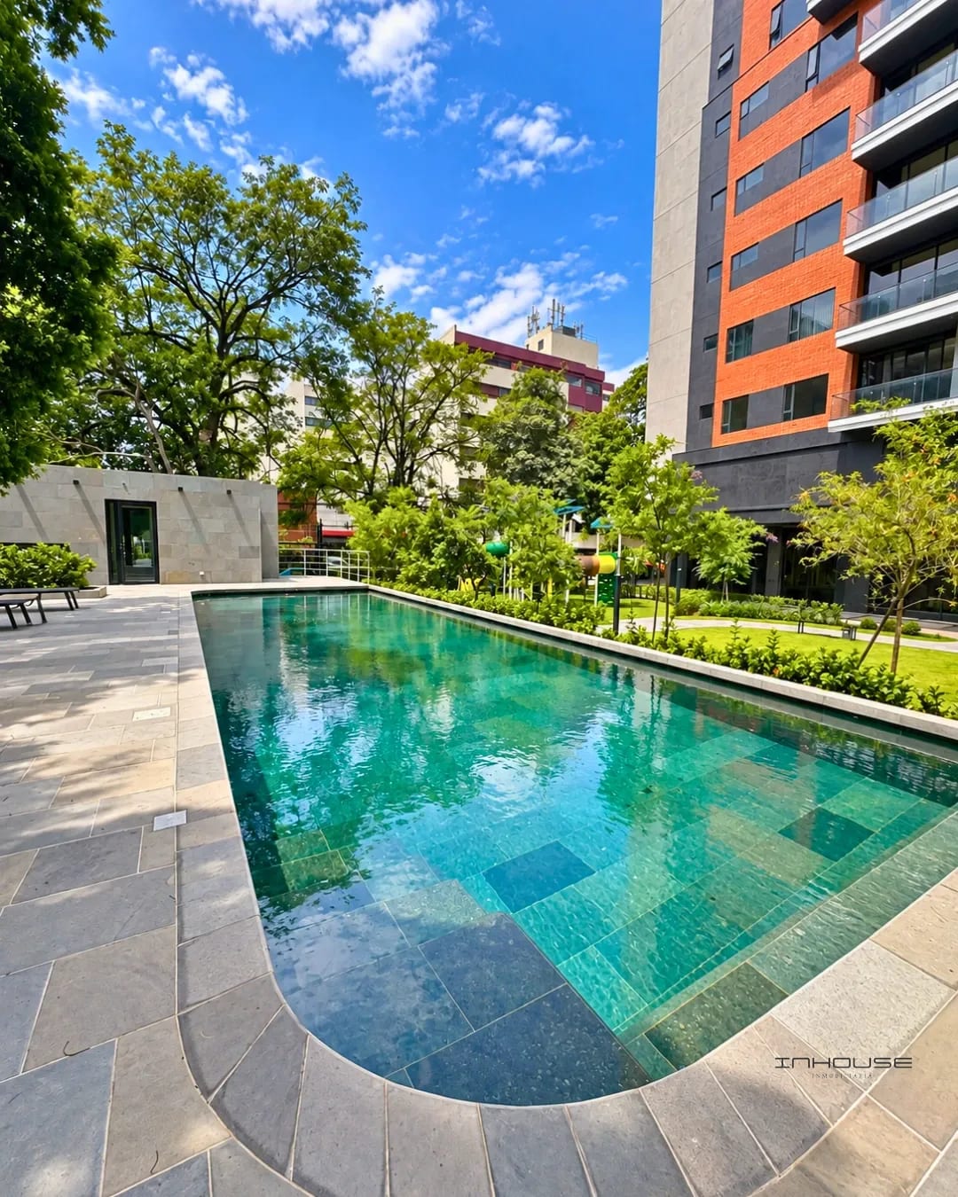 Apartamento en Renta Zona 10 con Línea Blanca Ferre 10 — Apartamento en Alquiler en Ferré Diez, Zona 10, Guatemala, Ciudad — foto 4 de 10