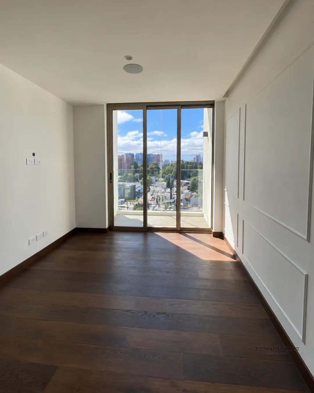 Apartamento en Venta Zona 10 Atarah Nivel Alto — Apartamento en Venta en Atarah, Zona 10, Guatemala, Ciudad — foto 2 de 12