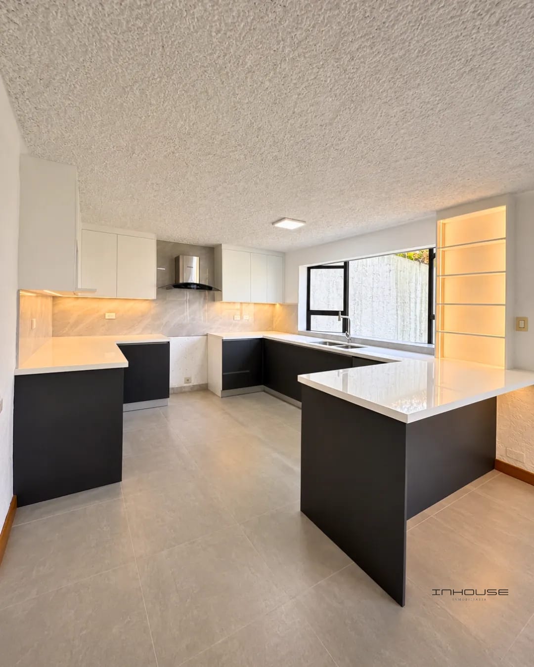 Casa en Renta CAES KM 10 Montebello — Apartamento en Venta en Montebello II, Carretera a El Salvador, Guatemala, Ciudad — foto 8 de 10
