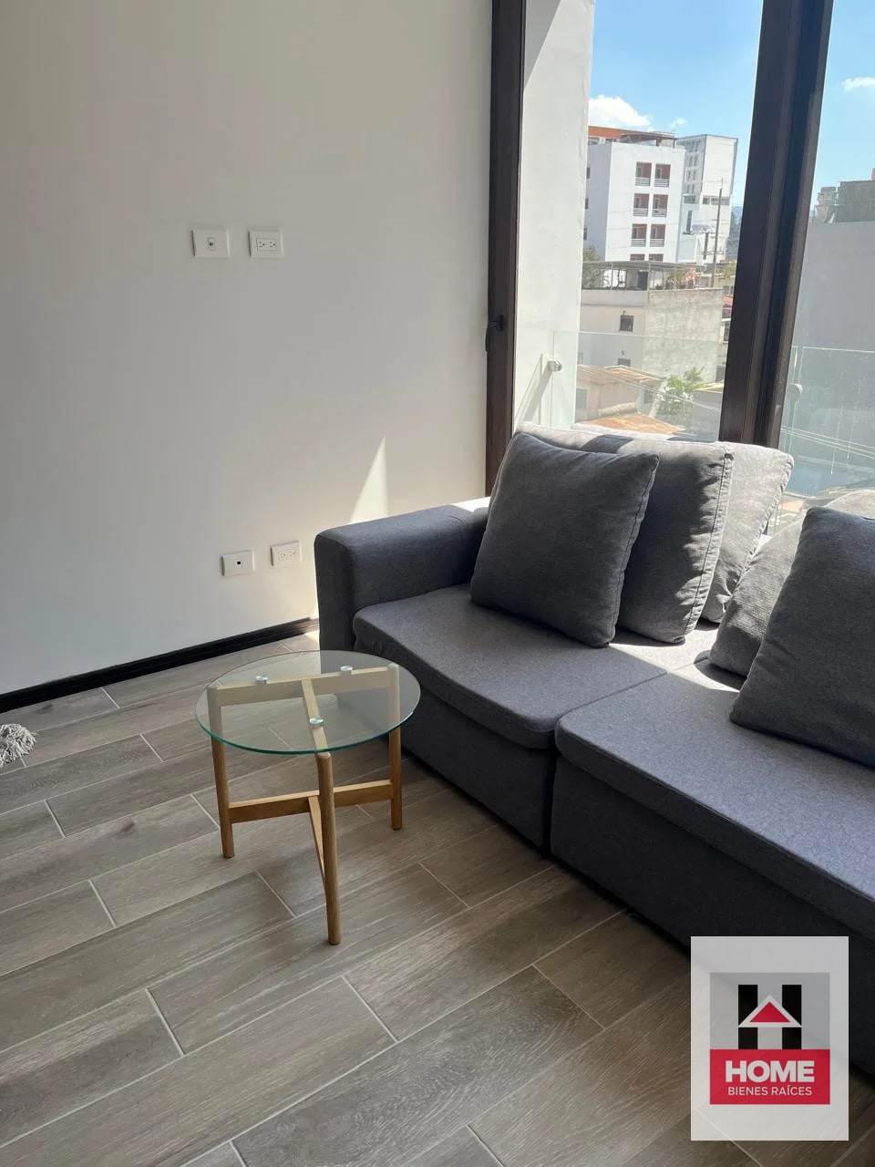 OPORTUNIDAD DE APARTAMENTO PARA ESTRENAR EN VENTA ZONA 10 — Apartamento en Venta en Biko, Zona 10, Guatemala, Ciudad — foto 1 de 12