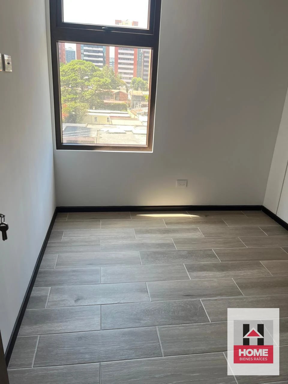BONITO APARTAMENTO EN VENTA PARA ESTRENAR MUY CERCA OAKLAND MALL — Apartamento en Venta en Biko, Zona 10, Guatemala, Ciudad — foto 5 de 10