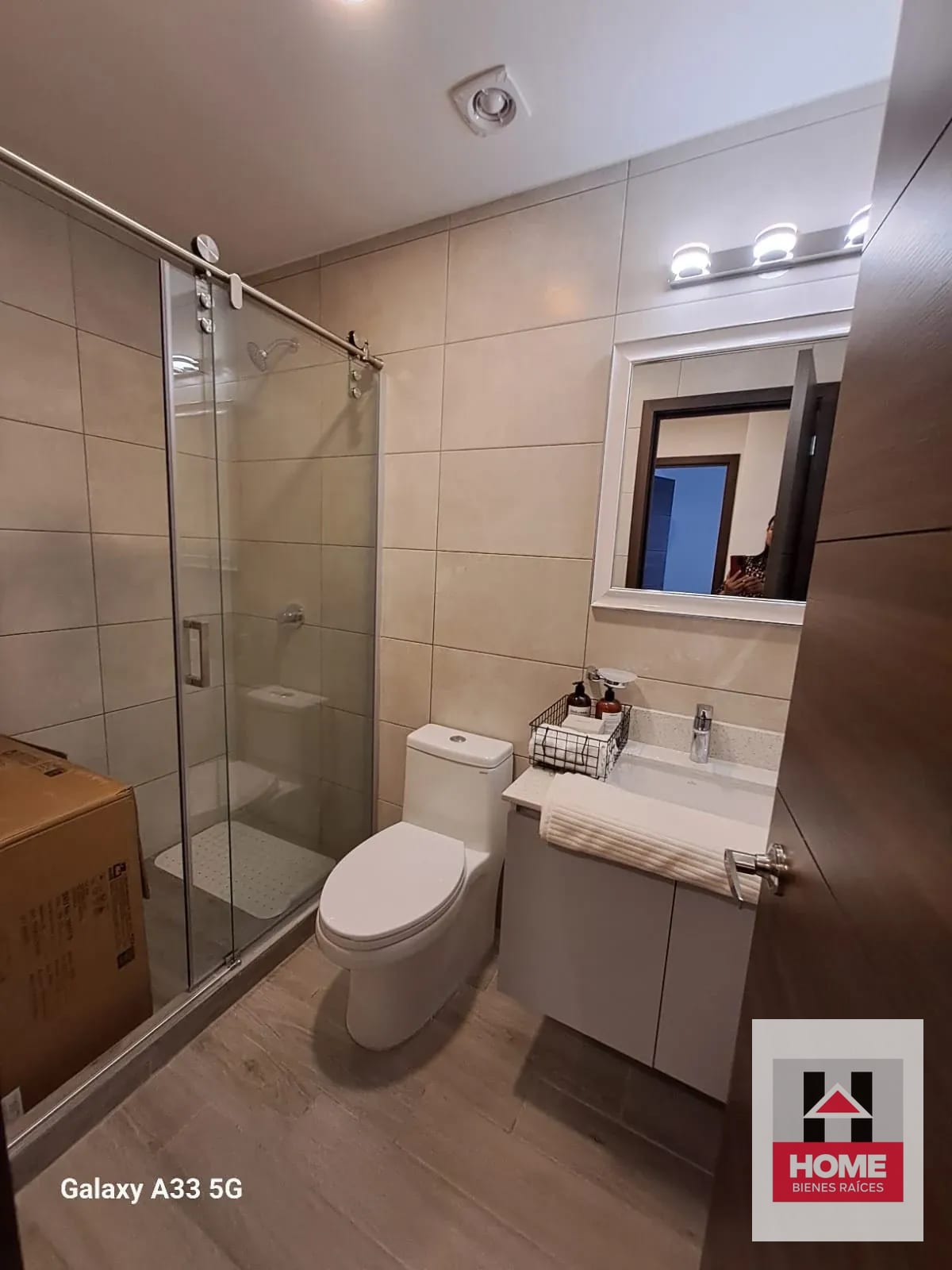 Bonito Apartamento en Renta con Todos los Servicios 1 HABITACI0N — Apartamento en Alquiler en Parque 10, Zona 10, Guatemala, Ciudad — foto 6 de 12