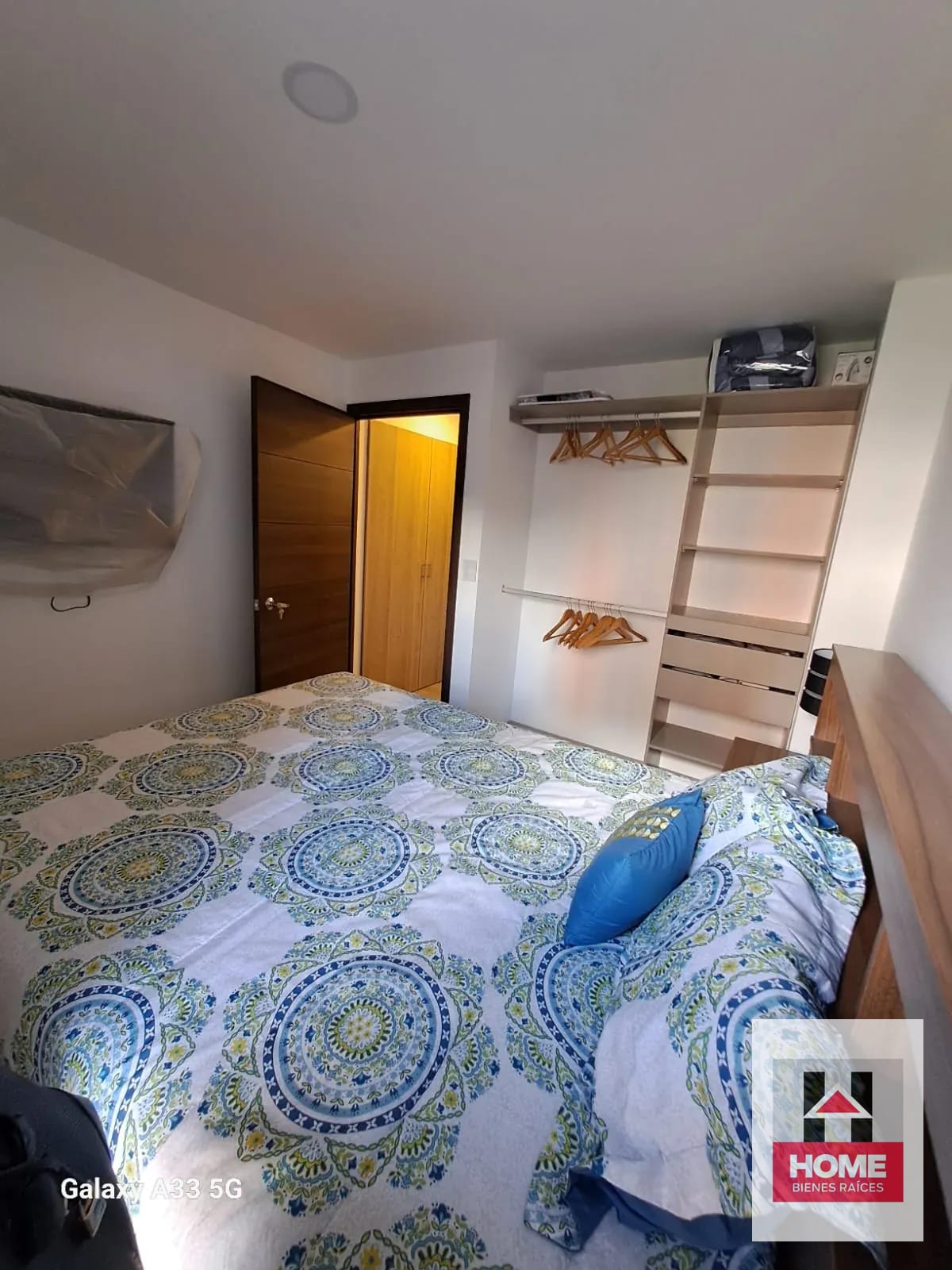 Bonito Apartamento en Renta con Todos los Servicios 1 HABITACI0N — Apartamento en Alquiler en Parque 10, Zona 10, Guatemala, Ciudad — foto 8 de 12