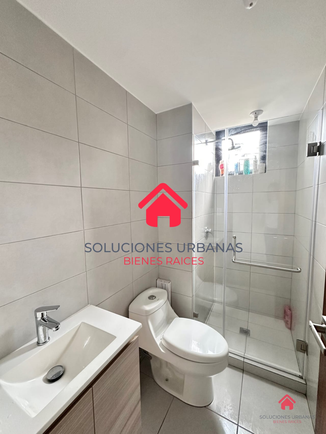 LINDO APARTAMENTO ZONA 13 EN ALQUILER — Apartamento en Alquiler en Zona 13, Guatemala, Ciudad — foto 5 de 6