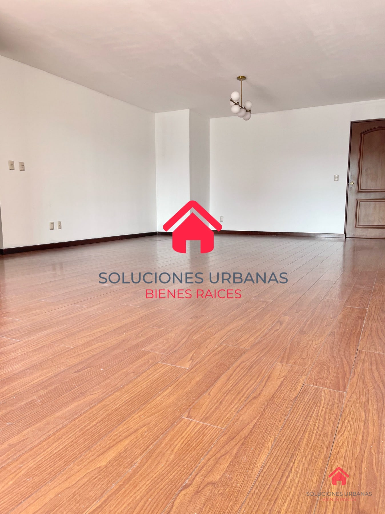 LINDO APARTAMENTO CON SALA FAMILIAR VIVALDI - 4