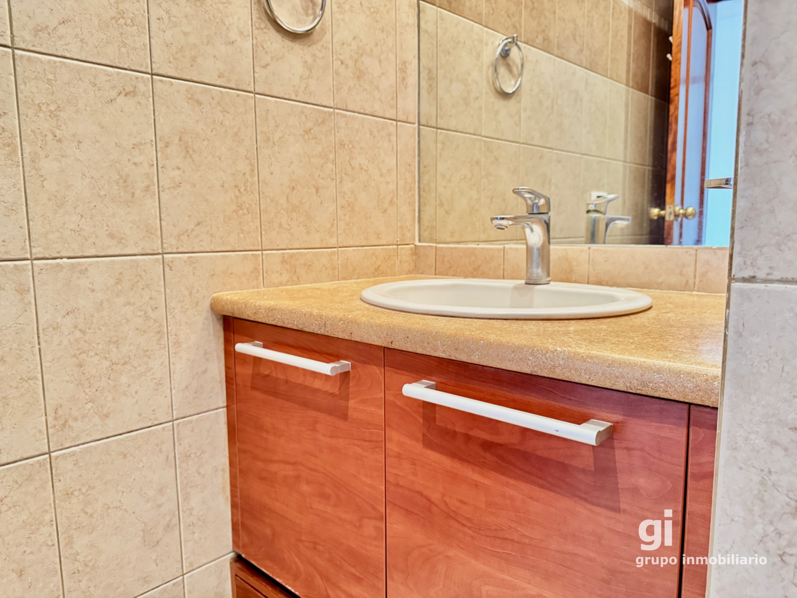 Apartamento en alquiler para quienes valoran los espacios abiertos y las vistas aseguradas - 10