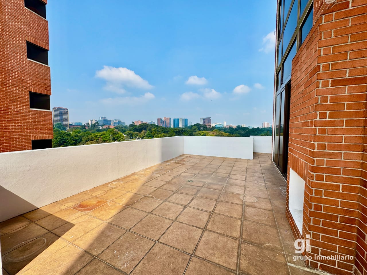 Apartamento en alquiler para quienes valoran los espacios abiertos y las vistas aseguradas — Apartamento en Alquiler en Zona 15, Guatemala, Ciudad — foto 3 de 10