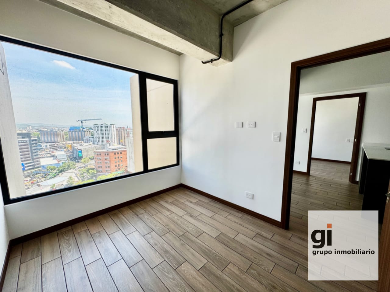 Apartamento de 2 dormitorios, nivel alto, zona 4 — Apartamento en Venta en Zona 4, Guatemala, Ciudad — foto 3 de 17
