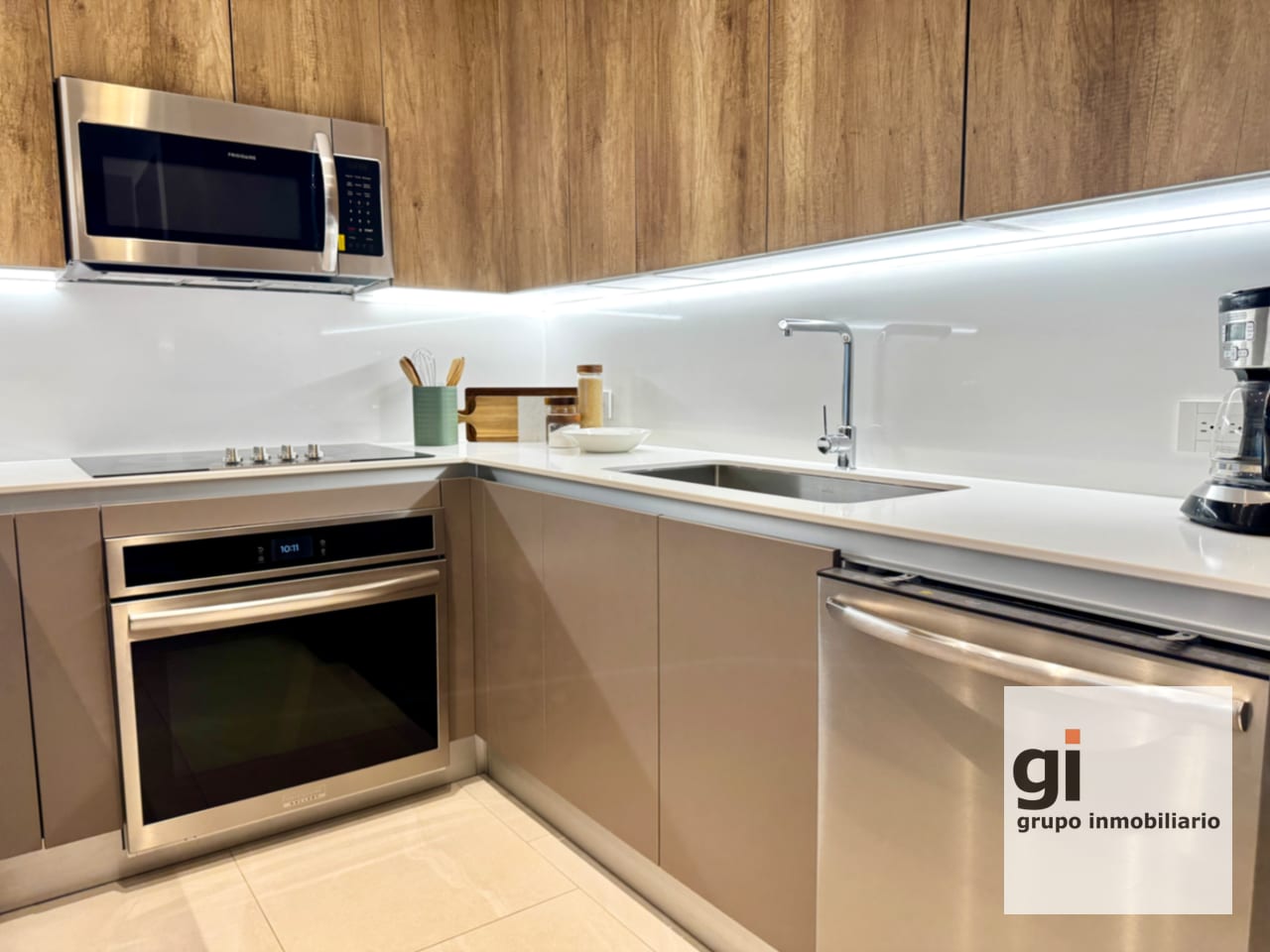 Apartamento en venta por Oakland — Apartamento en Venta en Zona 10, Guatemala, Ciudad — foto 5 de 14