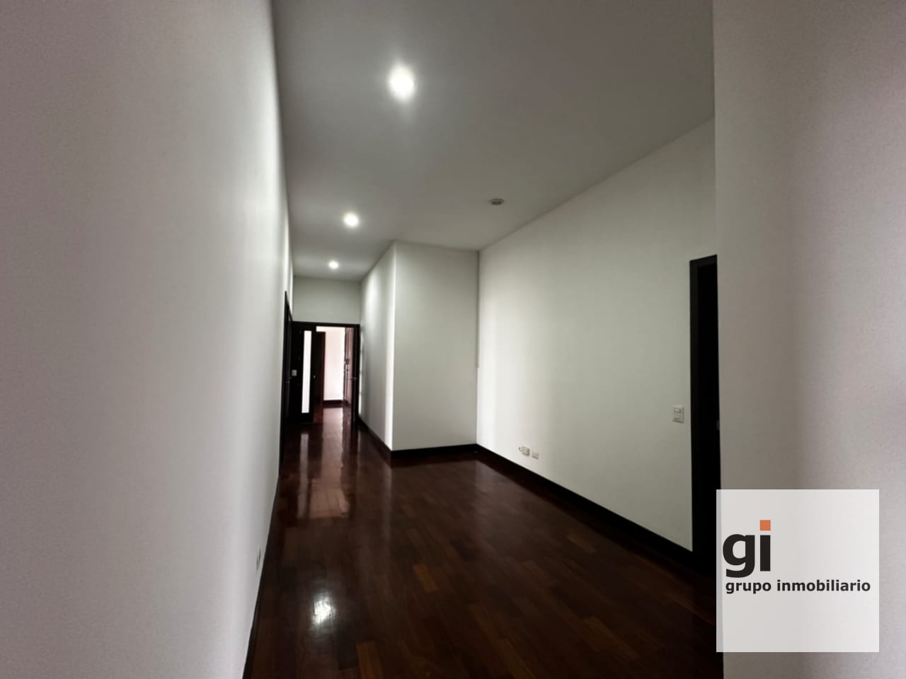 Espectacular PENTHOUSE en ZONA 14 — Apartamento en Venta en Zona 14, Guatemala, Ciudad — foto 9 de 16