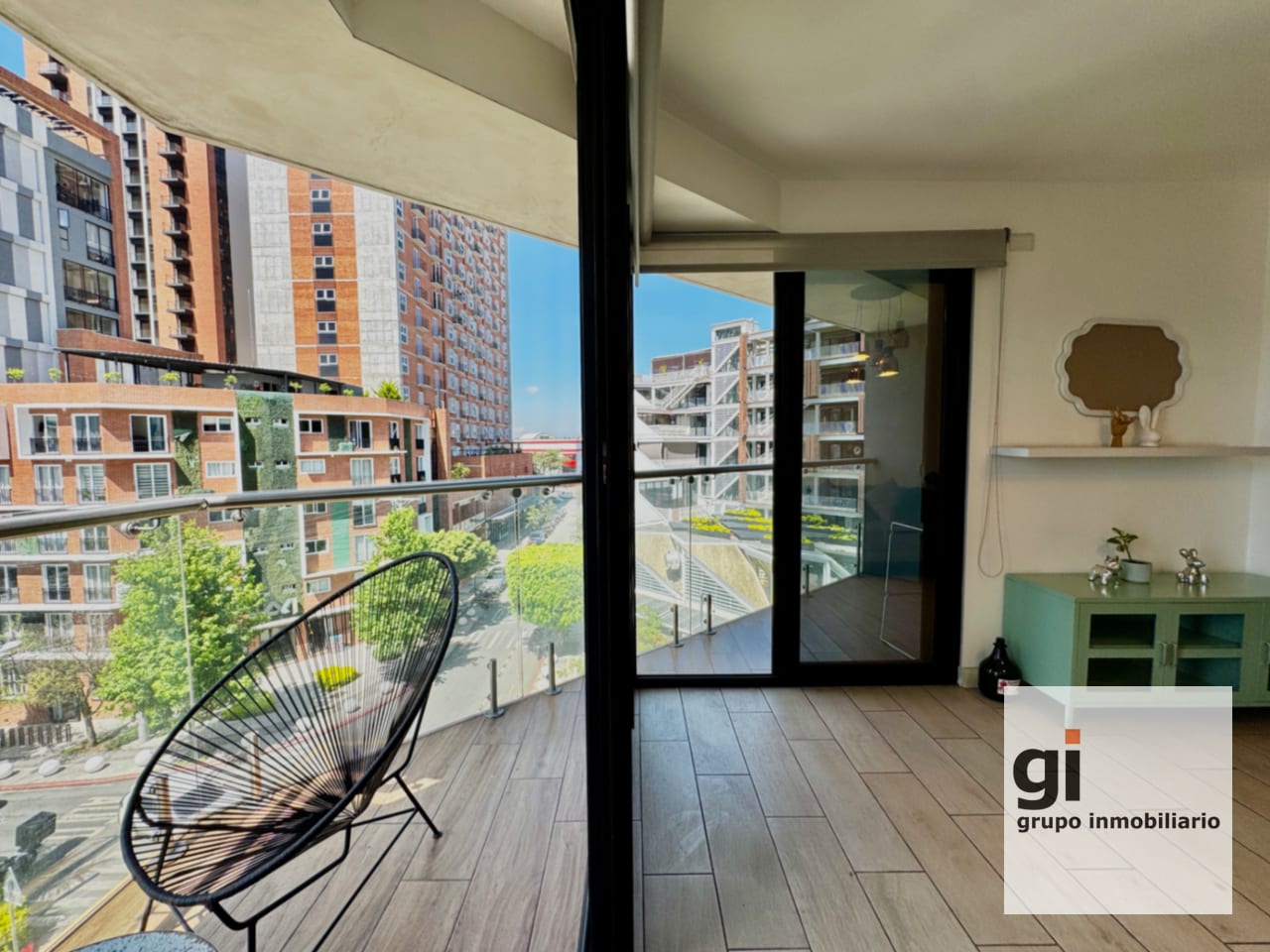 Apartamento de 1 dormitorio en venta en QUO, z. 4 — Apartamento en Venta en Zona 4, Guatemala, Ciudad — foto 1 de 17