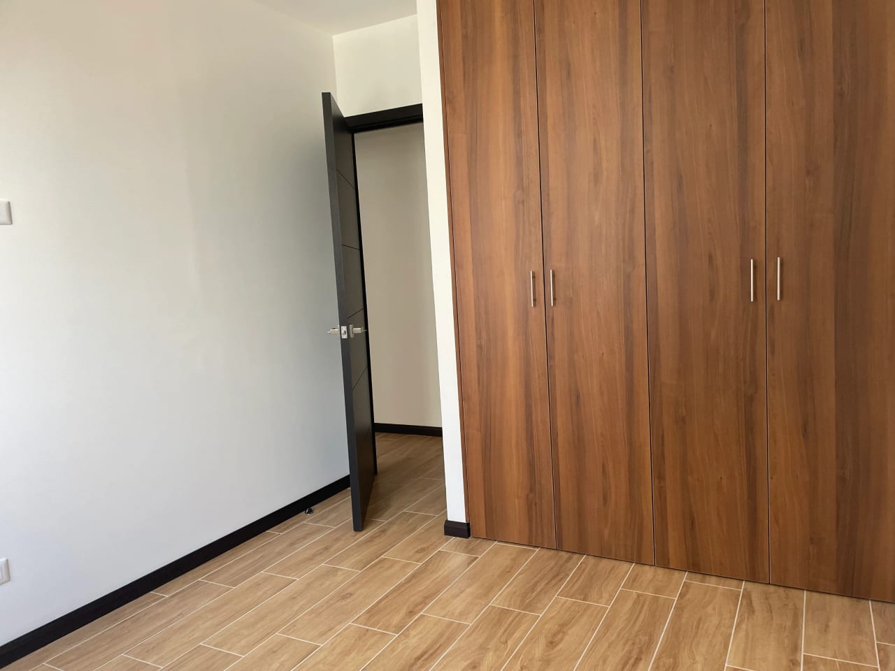 Apartamento Nuevo de 2 Habitaciones en zona 13 — Apartamento en Alquiler en Zona 13, Guatemala, Ciudad — foto 12 de 17