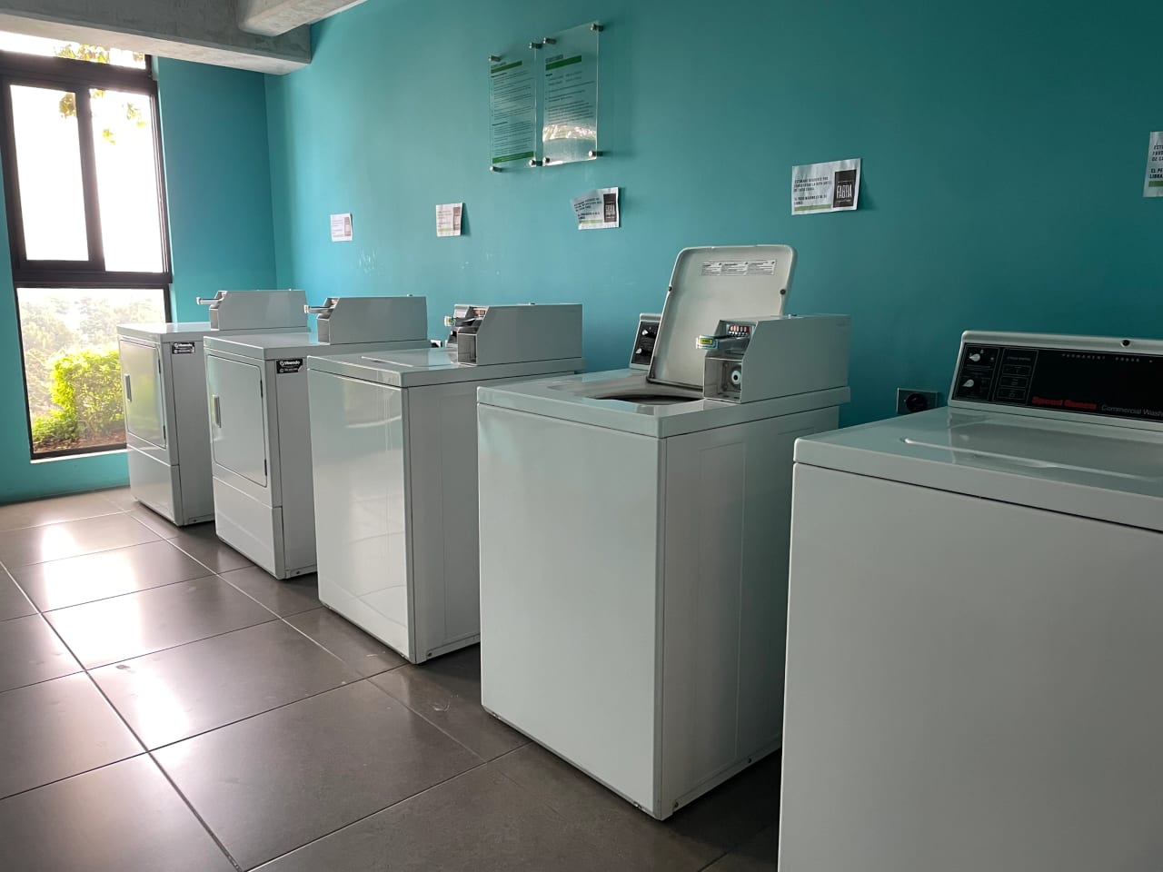 Lindo Loft Amueblado en zona 10 — Apartamento en Alquiler en Ciudad Vieja, Zona 10, Guatemala, Ciudad — foto 11 de 14