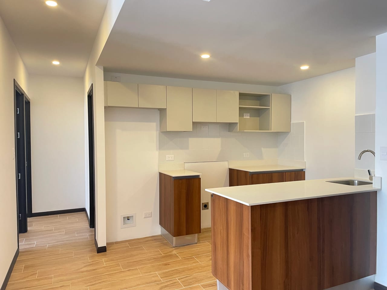 Apartamento Nuevo de 2 Habitaciones en zona 13 — Apartamento en Alquiler en Zona 13, Guatemala, Ciudad — foto 3 de 17