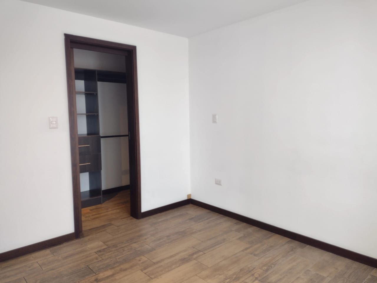 Lindo Apartamento de 2 Habitaciones en zona 15 — Apartamento en Alquiler en Vista Hermosa II, Zona 15, Guatemala, Ciudad — foto 9 de 12