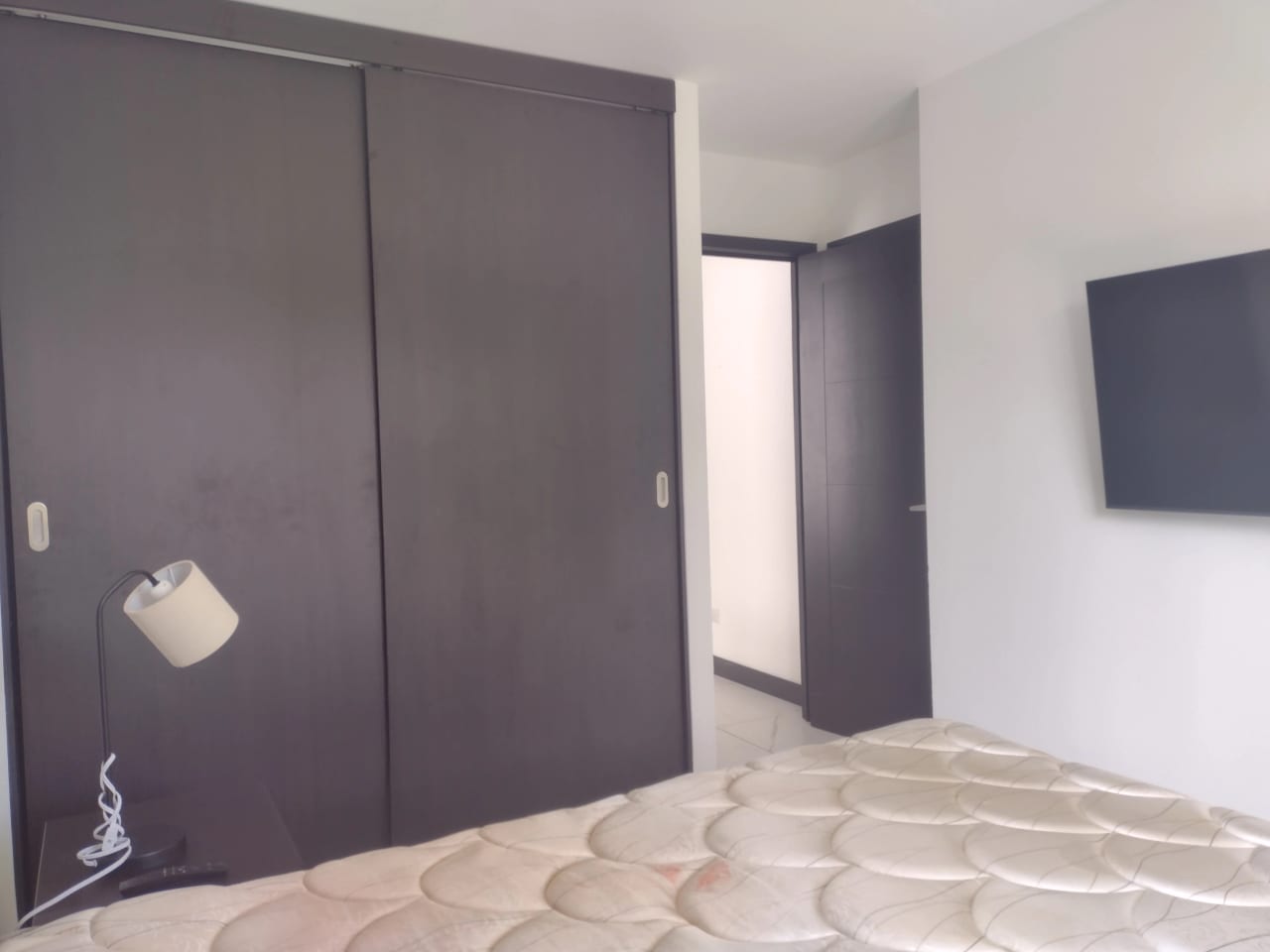 Lindo Apartamento Amueblado de 1 Habitación en zona 15 — Apartamento en Alquiler en Vista Hermosa I, Zona 15, Guatemala, Ciudad — foto 10 de 12