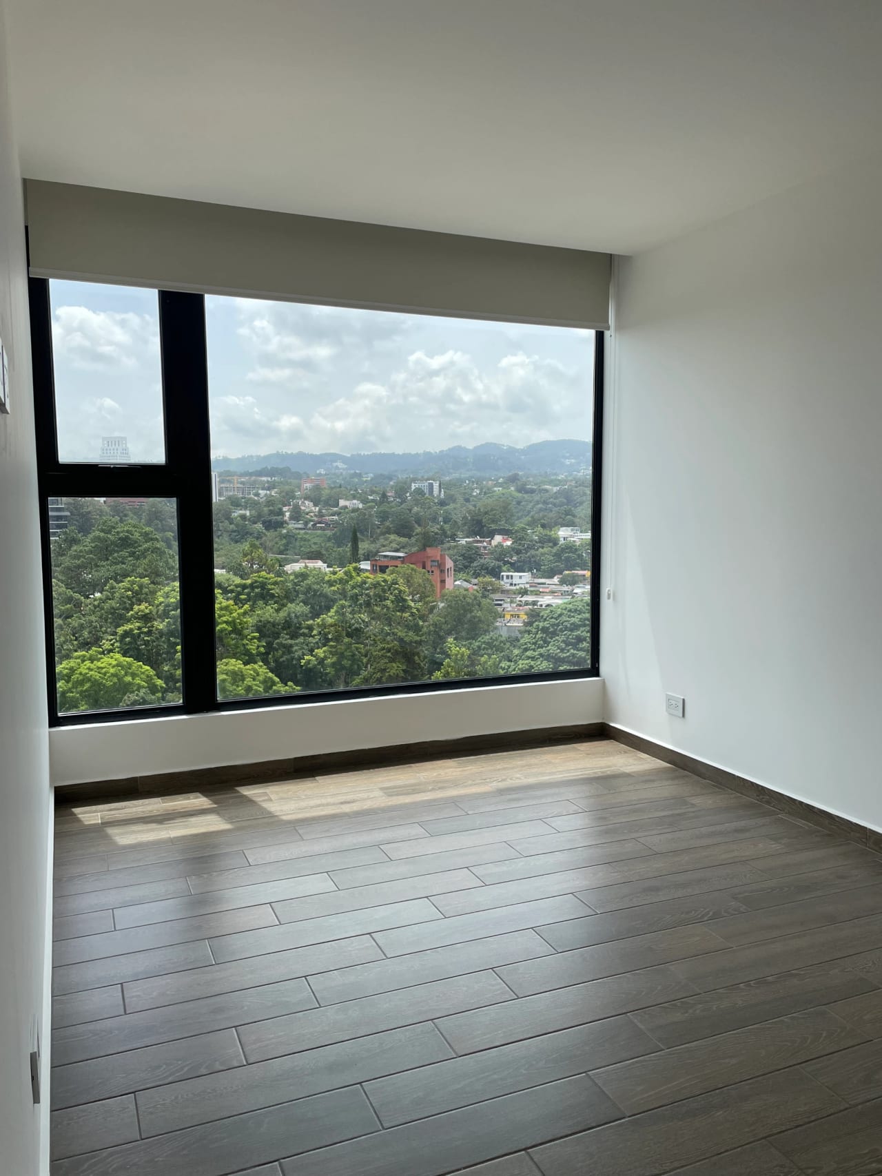 Apartamento de 2 Habitaciones en Parque 15 — Apartamento en Alquiler en Parque 15, Zona 15, Guatemala, Ciudad — foto 7 de 16