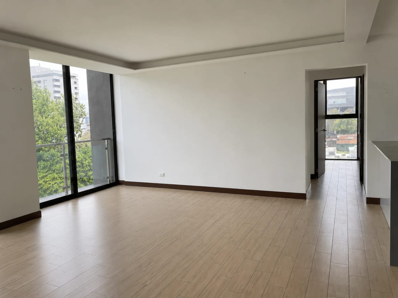 Lindo Apartamento de 2 Habitaciones en Vista Hermosa 2 — Apartamento en Alquiler en Vista Hermosa II, Zona 15, Guatemala, Ciudad — foto 2 de 12