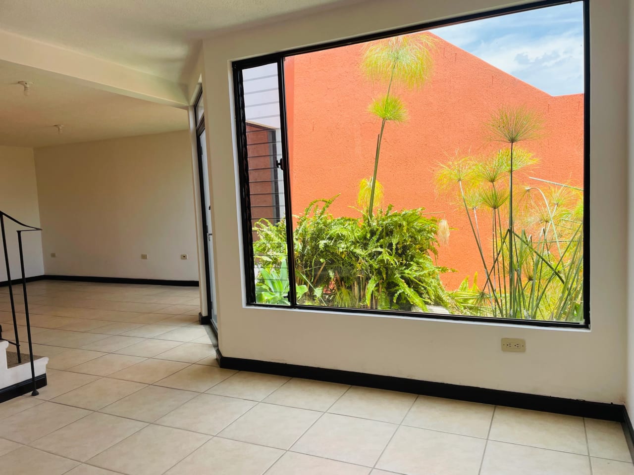 Alquilo Casa en Los Manantiales Km 19 a San José Pinula — Apartamento en Alquiler en San José Pinula, Guatemala, Ciudad — foto 4 de 16