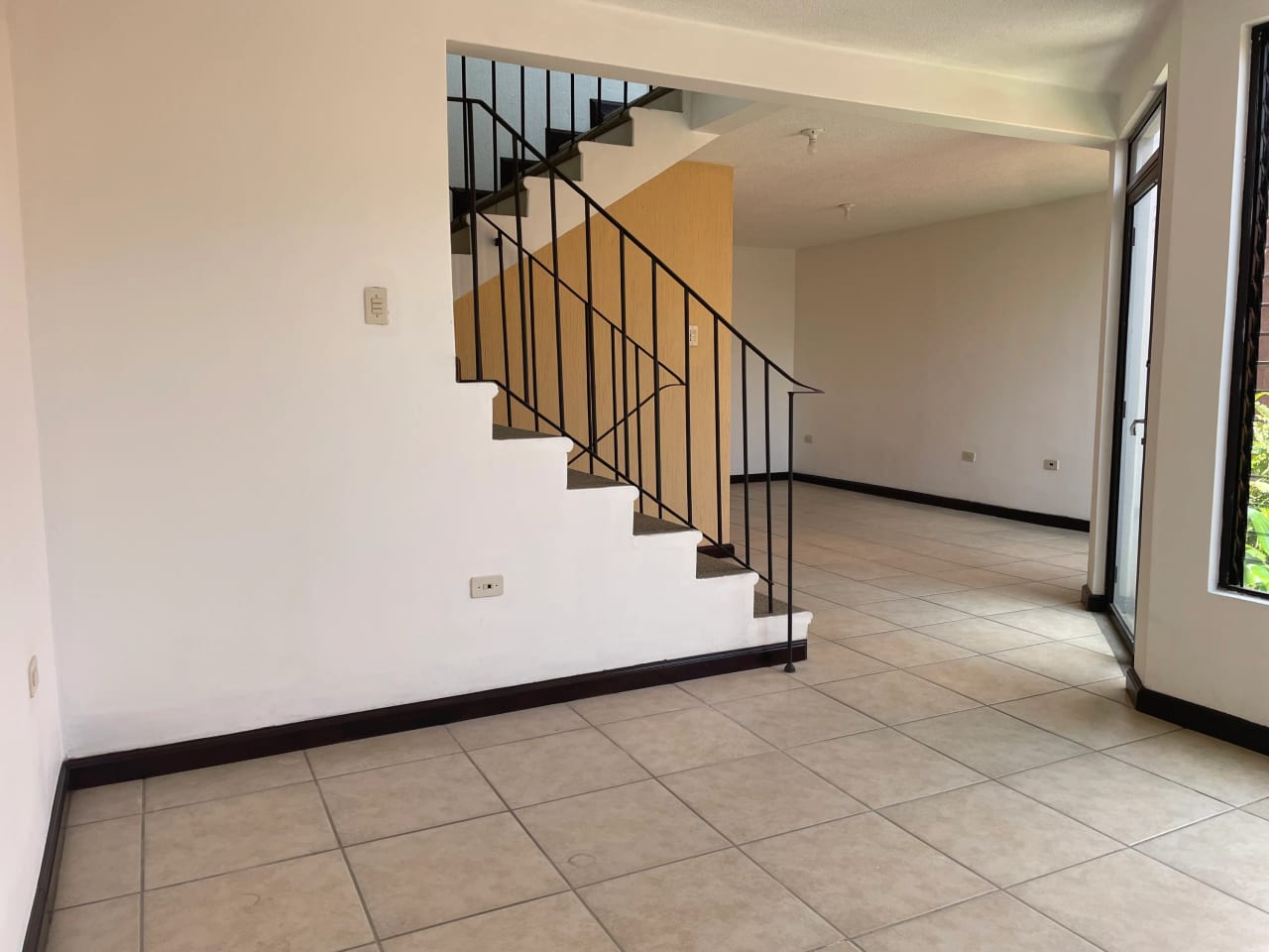 Alquilo Casa en Los Manantiales Km 19 a San José Pinula — Apartamento en Alquiler en San José Pinula, Guatemala, Ciudad — foto 5 de 16