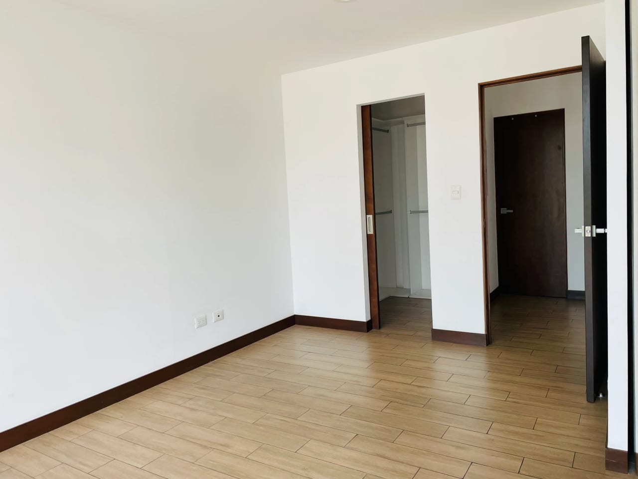 Apartamento de 1 Habitación en zona 15 Vista Hermosa 2 — Apartamento en Alquiler en Vista Hermosa II, Zona 15, Guatemala, Ciudad — foto 10 de 14