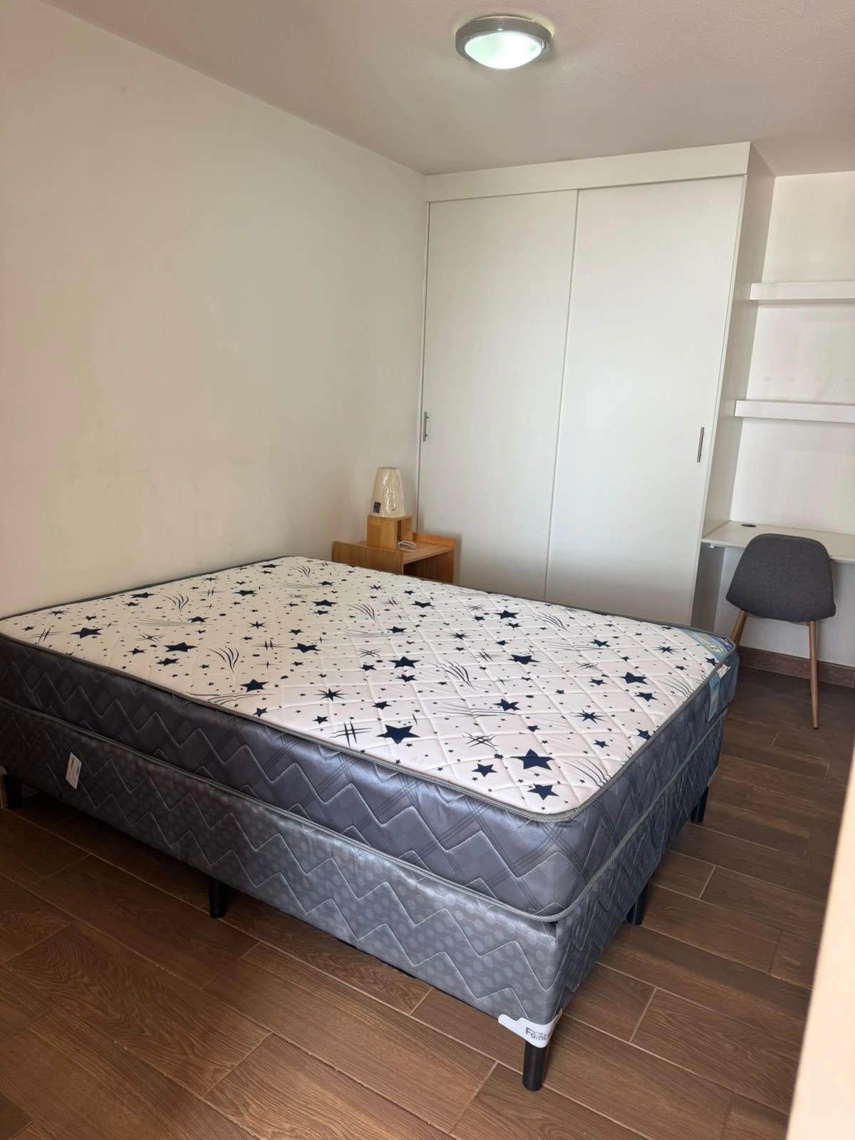 Apartamento de 1 Habitación Semi-amueblado en zona 2 — Apartamento en Alquiler en Zona 2, Guatemala, Ciudad — foto 12 de 14