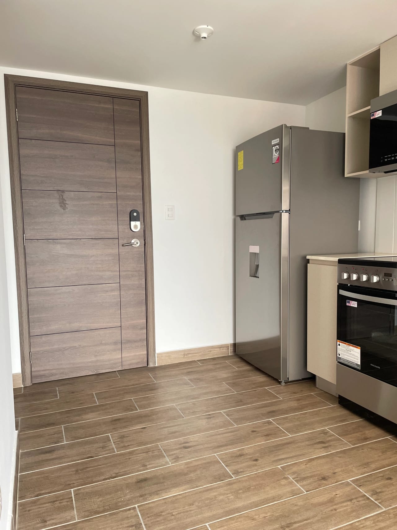 Apartamento Nuevo de 1 Habitación en zona 4 — Apartamento en Alquiler en Modra II, Zona 4, Guatemala, Ciudad — foto 5 de 14
