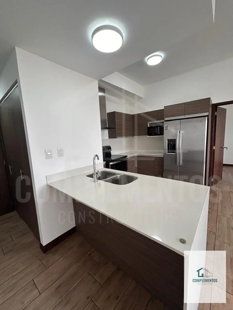 Casalini Diagonal 6, Apartamento en Renta zona 10 — Apartamento en Alquiler en Casalini Diagonal 6, Zona 10, Guatemala, Ciudad — foto 2 de 10