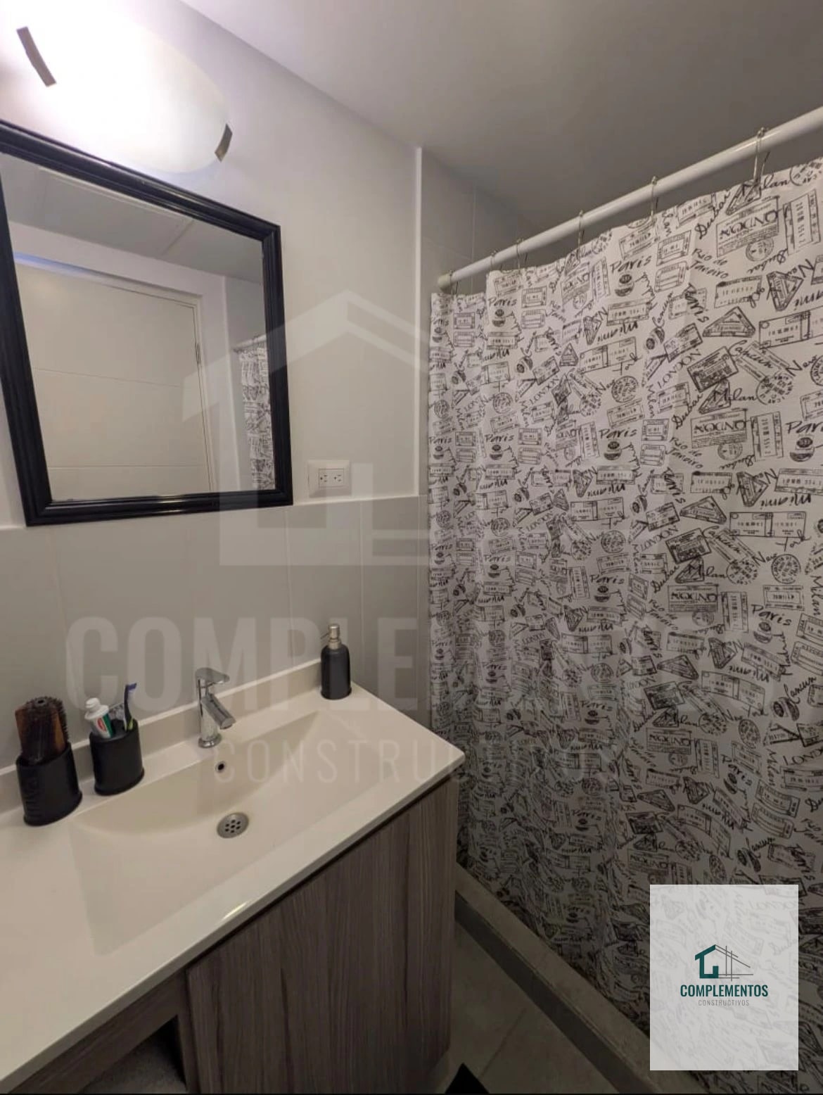 Fiamene, Apartamento en renta Zona 10, 1hab. 32 m2 + balcón — Apartamento en Alquiler en Fiamene, Zona 10, Guatemala, Ciudad — foto 6 de 8