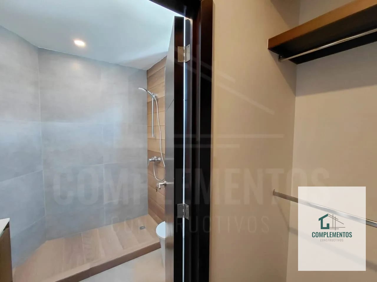 Arles, Apartamento en Renta, 2hab. 80m² — Apartamento en Alquiler en Arles, Zona 15, Guatemala, Ciudad — foto 2 de 9