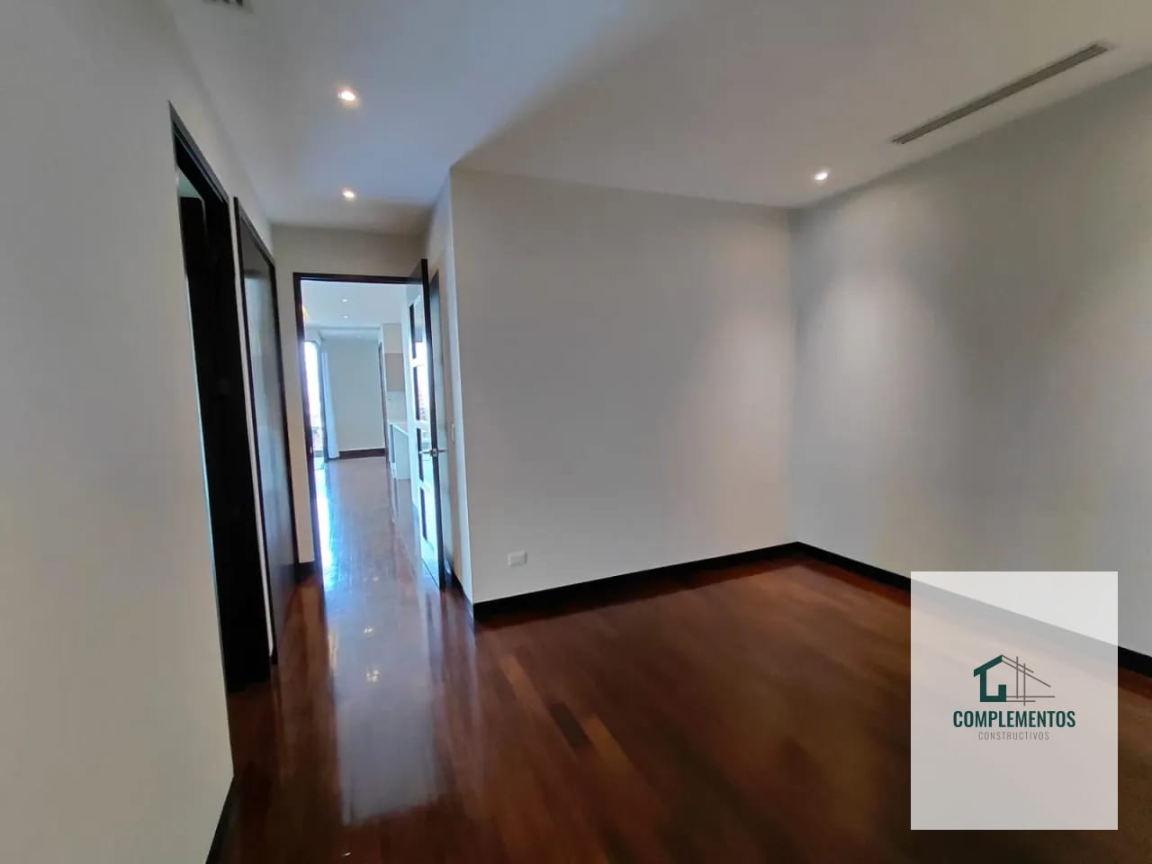 Santa Ines del Parque, Apartamento en Renta, 2hab. 191.92 m² — Apartamento en Alquiler en Santa Inés del Parque, Zona 14, Guatemala, Ciudad — foto 4 de 11