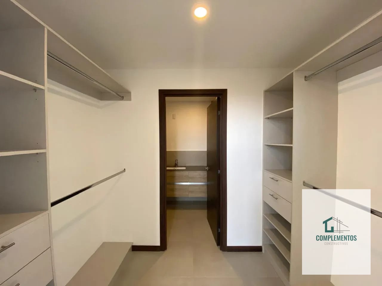 Mira, Apartamento en Venta zona 10, 2 hab. 98.5 m² — Apartamento en Venta en Mira, Zona 10, Guatemala, Ciudad — foto 7 de 8