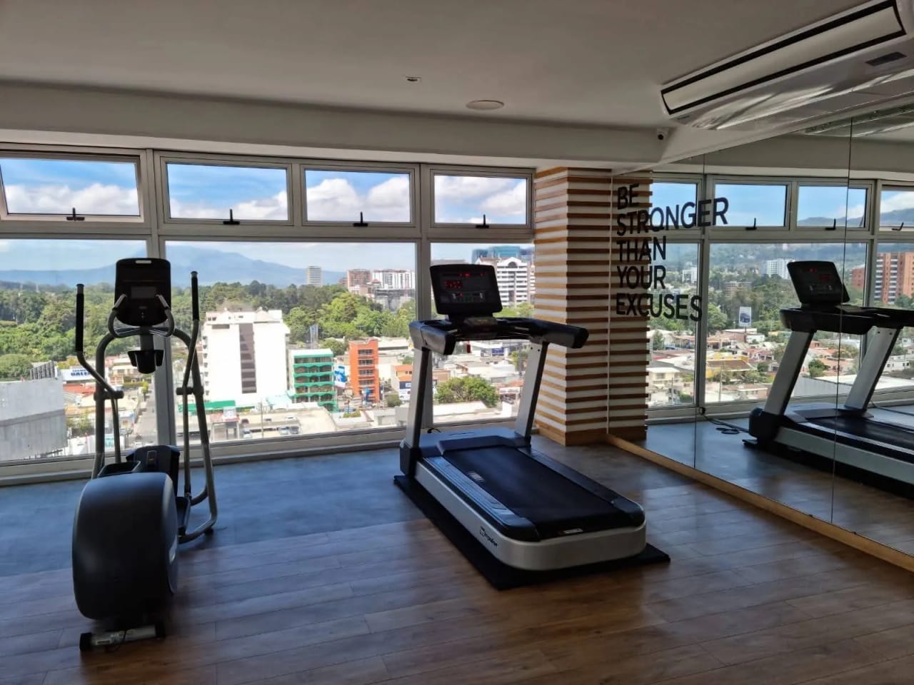 APARTAMENTO EN VENTA EDIFICIO CITY HAUS ZONA 10 — Apartamento en Venta en City Haus, Zona 10, Guatemala, Ciudad — foto 13 de 17