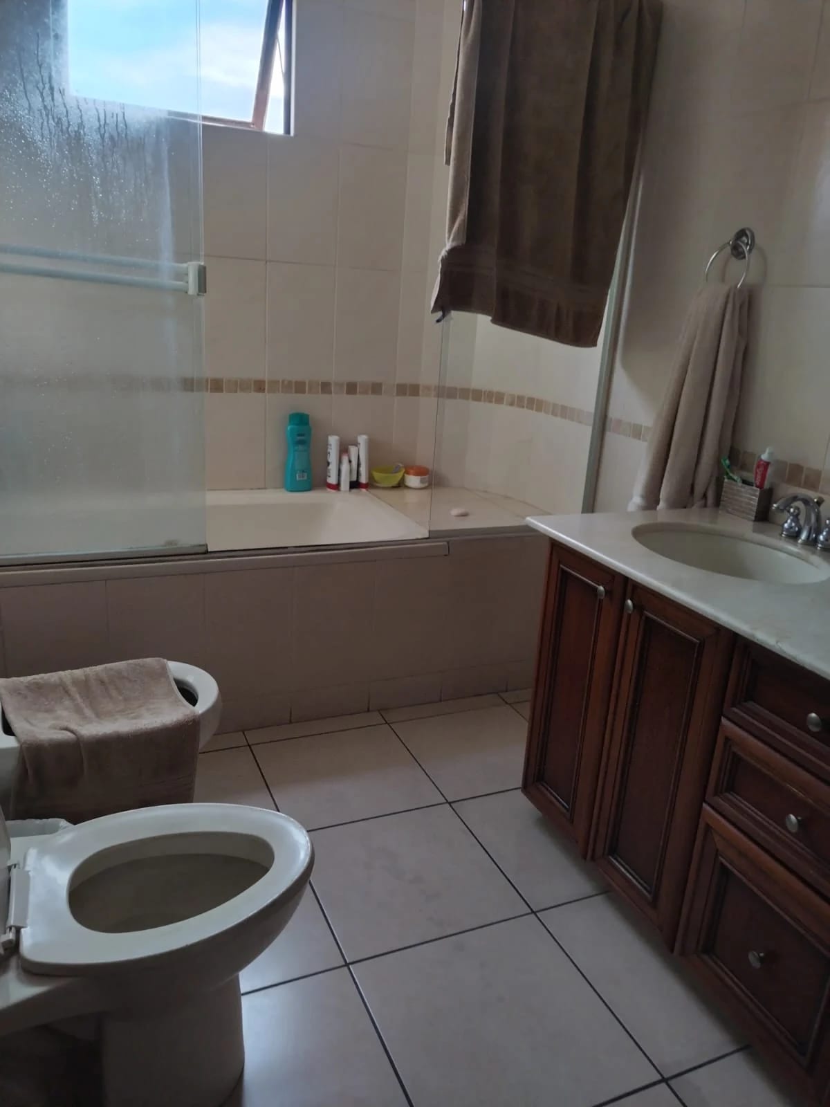 APARTAMENTO EN VENTA EN ZONA 10 EIDIFICIO ALTOS DE SANTA CLARA — Apartamento en Venta en Altos de Santa Clara, Zona 10, Guatemala, Ciudad — foto 8 de 8