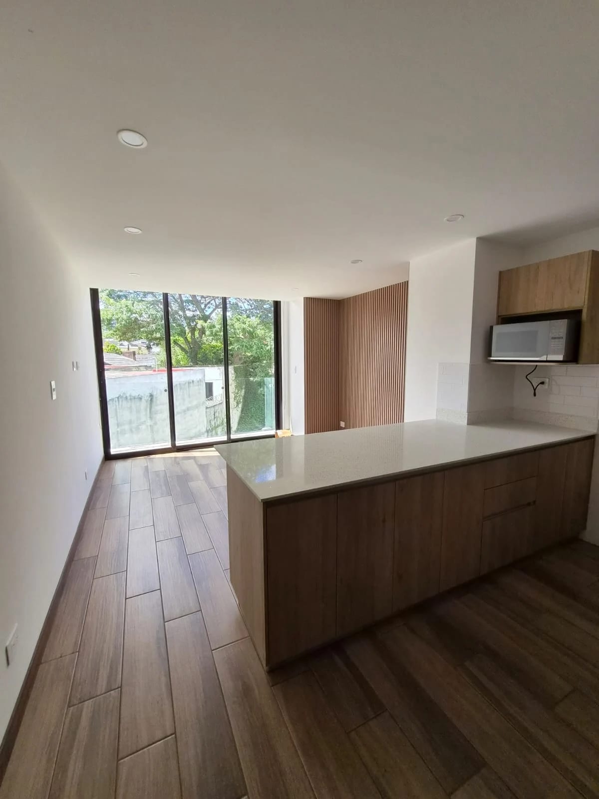 APARTAMENTO PARA ALQUILAR EN ZONA 15 VH I EDIFICIO PRIVE PARA ESTRENAR — Apartamento en Venta en Privé, Zona 15, Guatemala, Ciudad — foto 1 de 15