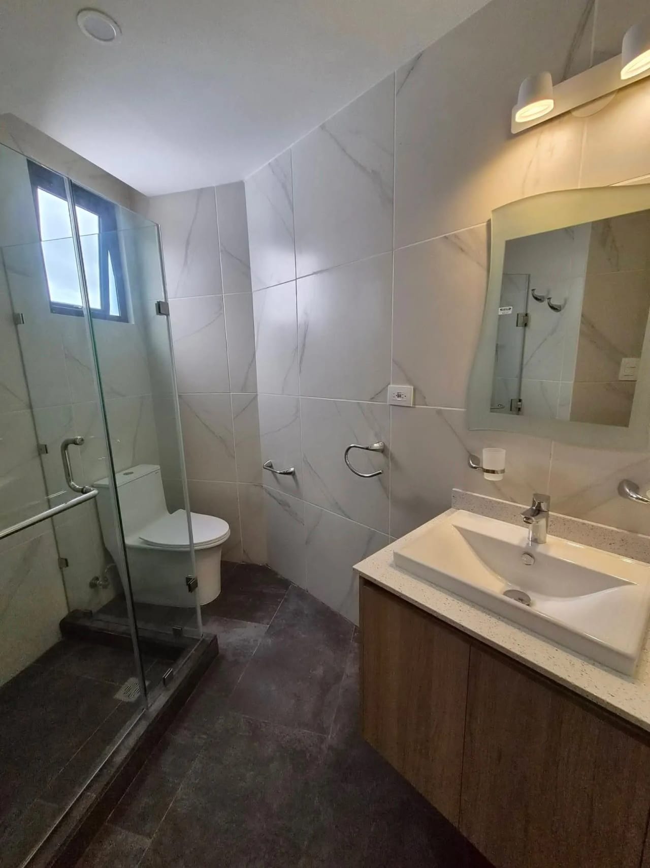 APARTAMENTO PARA ALQUILAR EN ZONA 15 VH I EDIFICIO PRIVE PARA ESTRENAR — Apartamento en Venta en Privé, Zona 15, Guatemala, Ciudad — foto 7 de 15